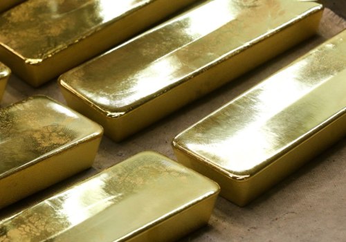 What percentage of gold is owned by governments?